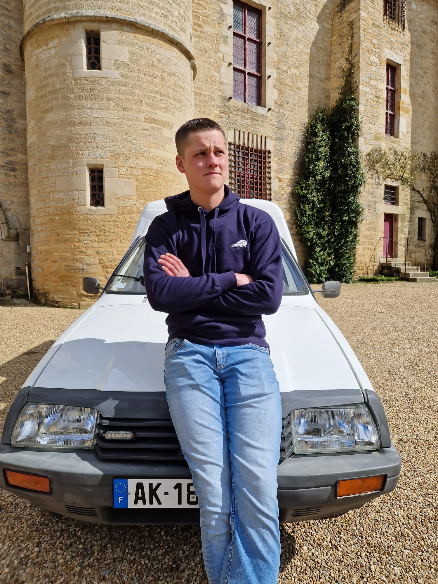 Sweat à capuche - C15