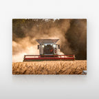 Poster métallique GMT Agri Machinery — plaque sur fond neutre