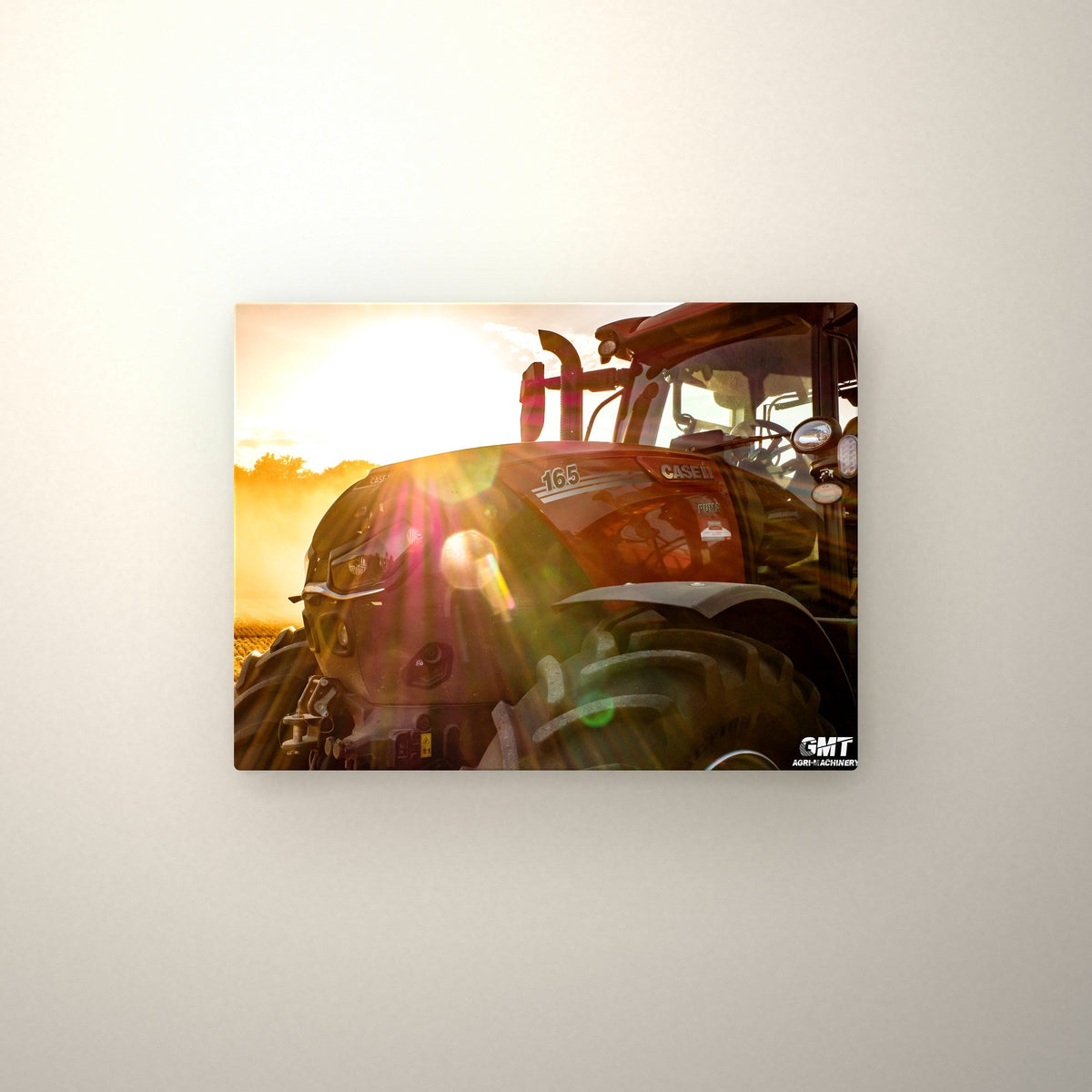 Poster métallique GMT Agri Machinery — accroché au mur
