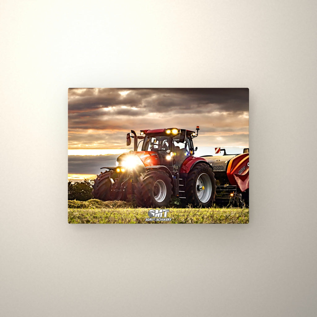 Poster métallique GMT Case — accroché au mur