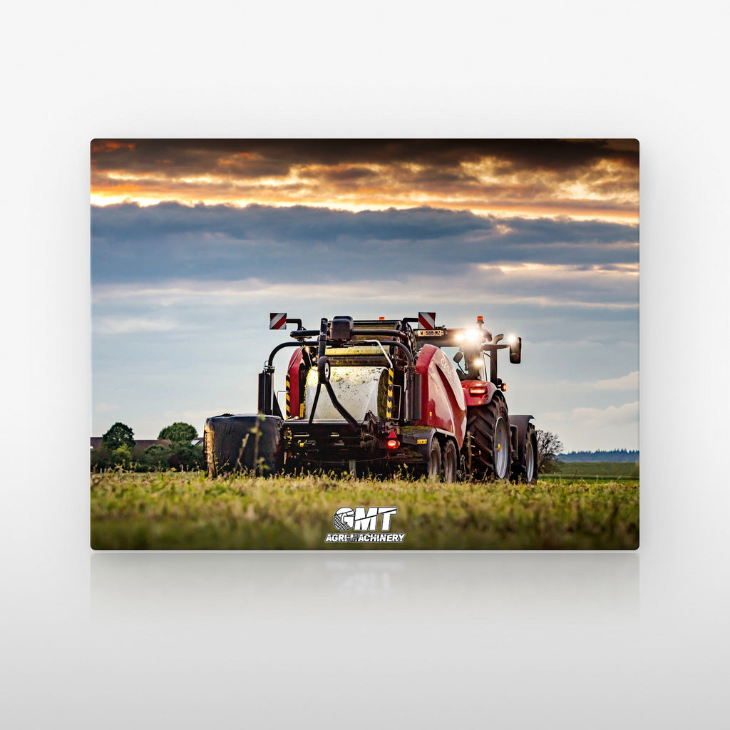 Poster métallique GMT Case — plaque sur fond neutre