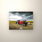 Poster métallique GMT Case — accroché au mur