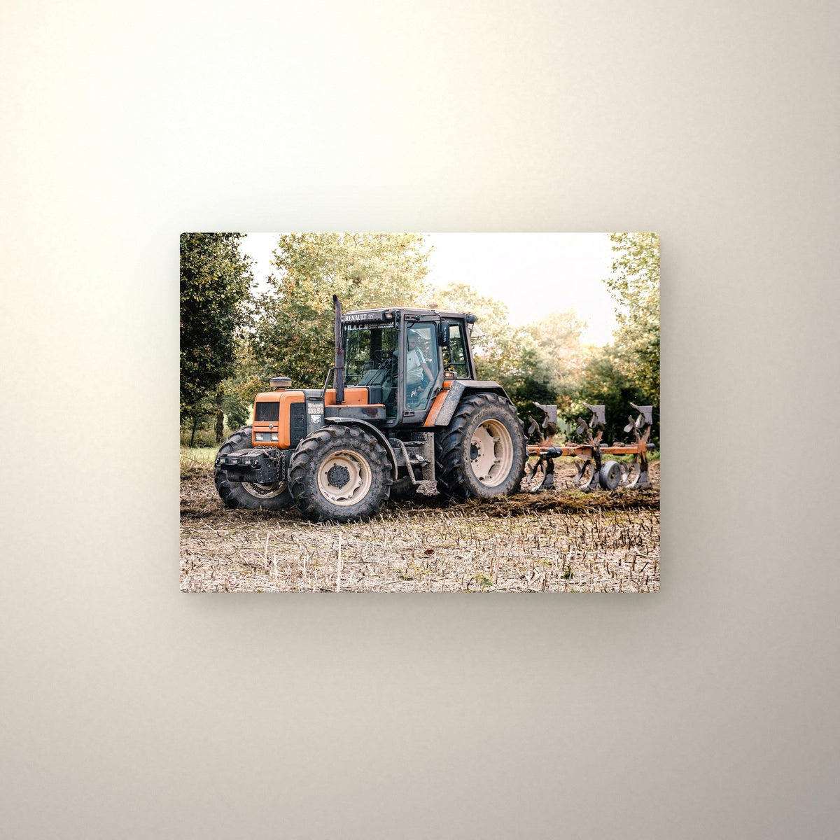 Poster métallique Renault 133.54 — accroché au mur