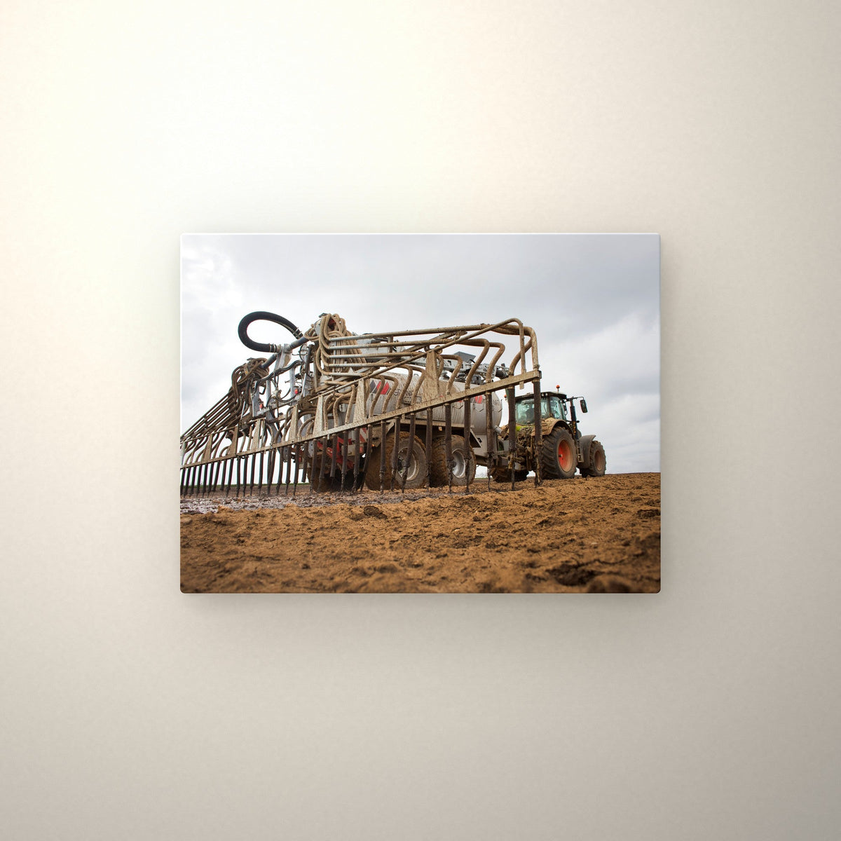 Poster métallique Wypix — accroché au mur